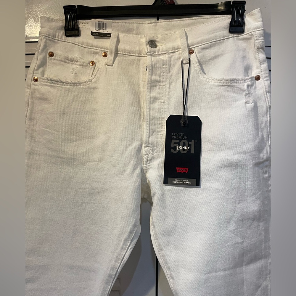Levi's White Skinny Jeans Sleek Modern Fit